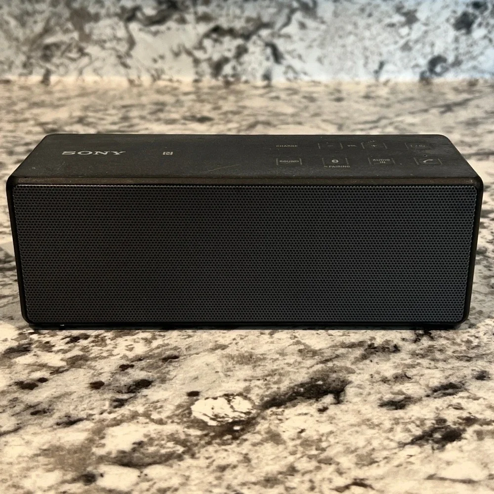 Sony SRS-X3‎ Portable Bluetooth Speaker Wireless Personal Audio System Black